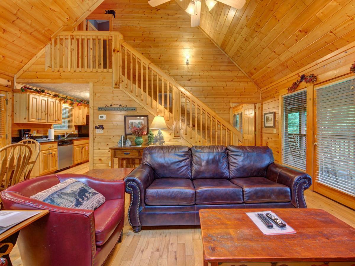 Bear'S Corner, 3 Bedrooms, Wifi, Pool Table, Hot Tub, Wifi, Sleeps 10 Gatlinburg Luaran gambar