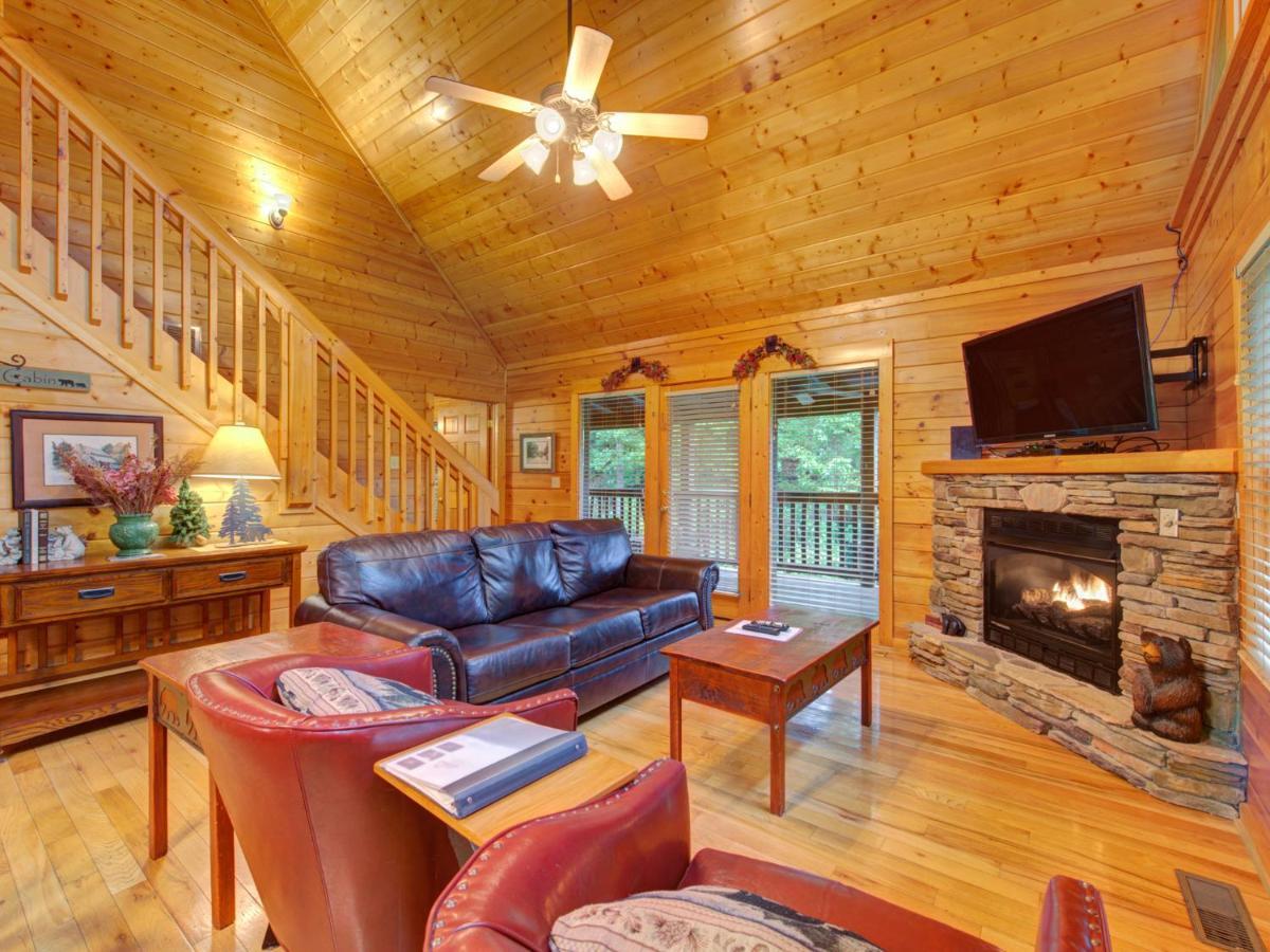 Bear'S Corner, 3 Bedrooms, Wifi, Pool Table, Hot Tub, Wifi, Sleeps 10 Gatlinburg Luaran gambar